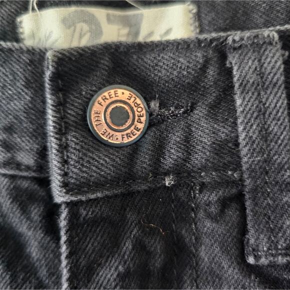 We The Free Black Skinny Jeans - Picture 2 of 4